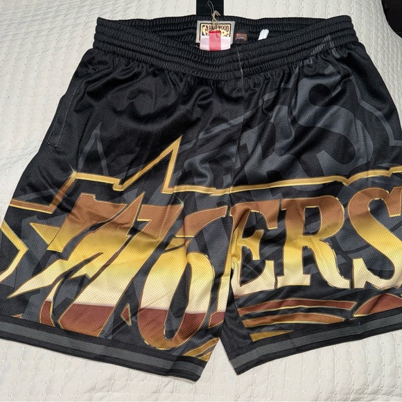 Authentic Mitchell Ness Big Face Fashion‎ Shorts